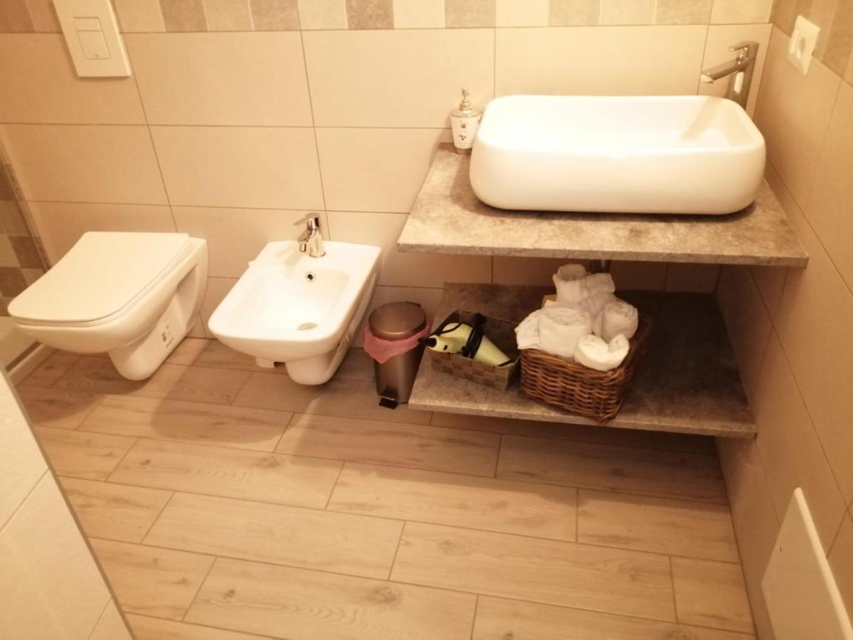 La Piccola Casa Di Tania In Via Fiore Terlizzi Esterno foto